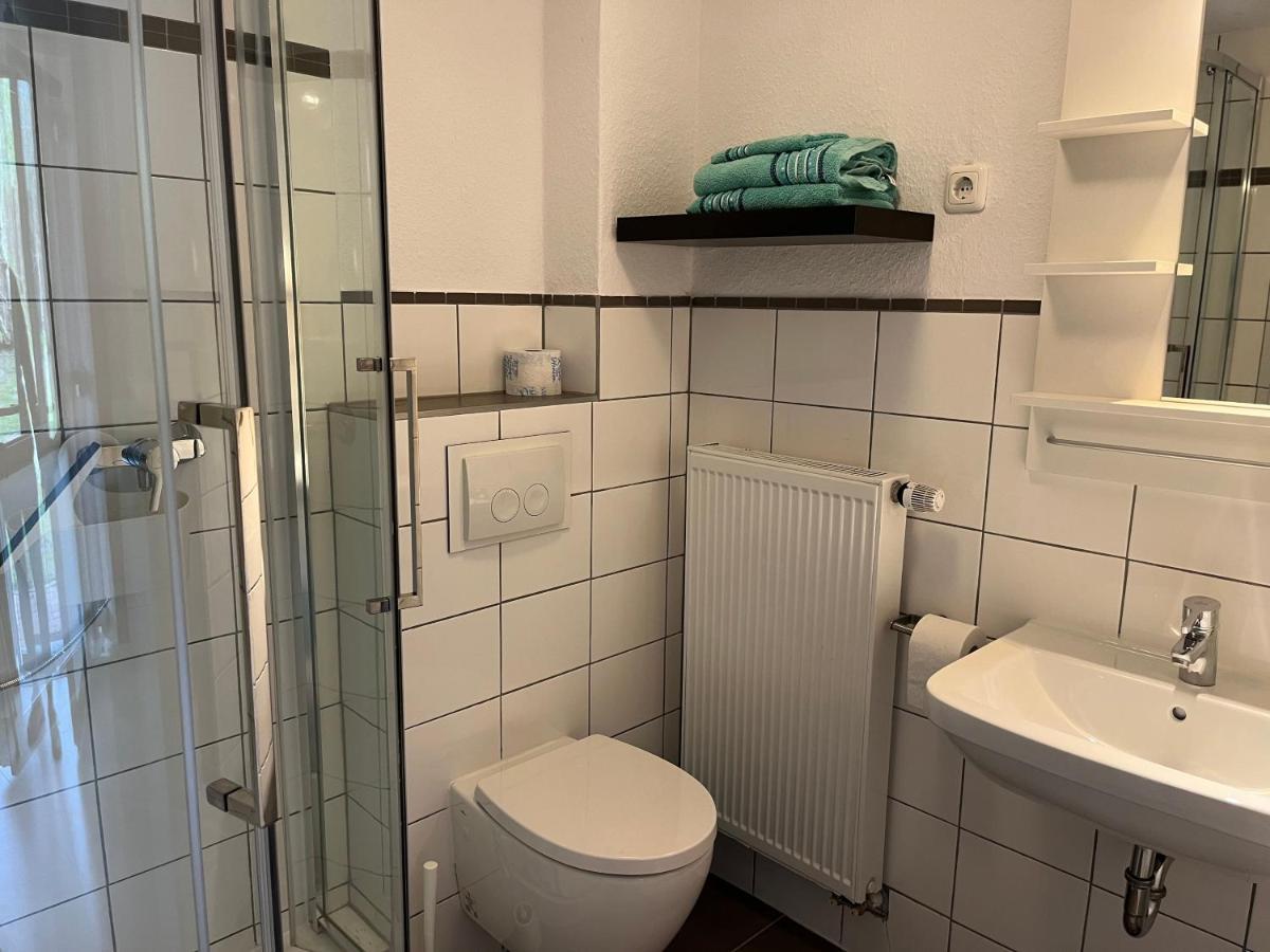Fewo Eg Im Roten Haus Am Ostsee Radweg Ovs 103 Neu 20 Blowatz 외부 사진